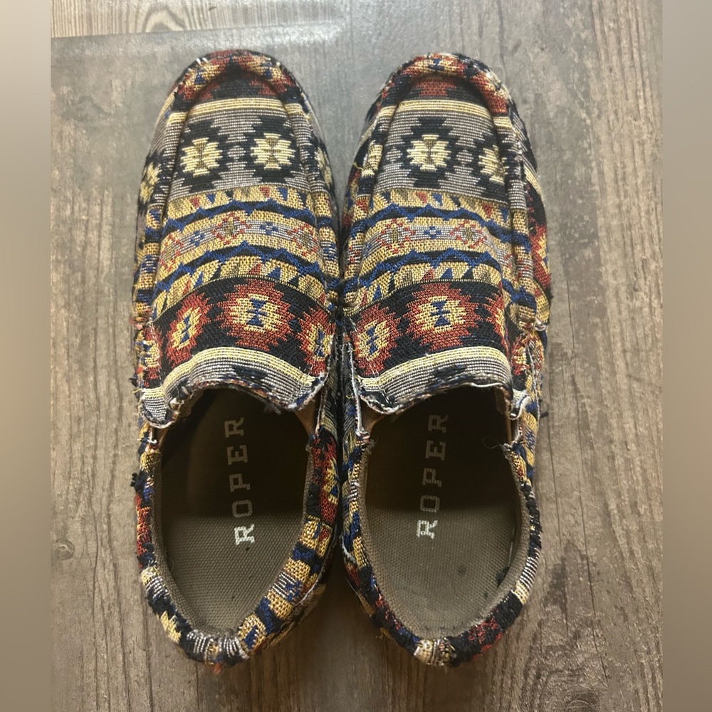 The Roper Jackie Blue Women's 8 Aztec Southwestern Print Slip-On